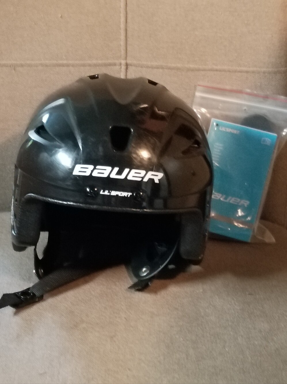 Bauer Black Hockey Helmet - Lightweight Protective Headgear